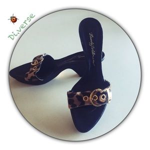 Beverly Feldman platform heels sz 8.5